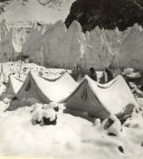 1965年中国登山队攀登珠穆朗玛峰