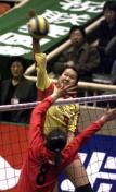 2001年全国女子排球联赛总决赛第一回合，八一女排负于上海女排