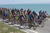 环青海湖自行车赛进入第四天的比赛