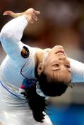 雅典奥运会女子体操团体决赛 罗马尼亚队获得金牌