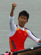 亚运会赛艇男子轻量级单人双桨决赛 中国选手吴崇魁夺冠