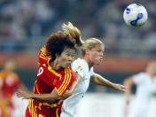 2007女足世界杯D组第三轮  中国2比0胜新西兰晋级八强