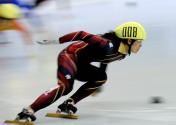 全运会女子短道速滑1500米预赛 周洋、刘秋宏小组第一晋级