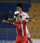东亚运动会U22男足赛 中国队0比0平中国香港队