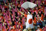 东京世乒赛男团1/4决赛 日本3比0胜葡萄牙啦啦队欢庆