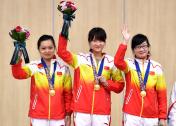 仁川亚运首金诞生 女子10米气手枪团体中国力压韩国夺冠