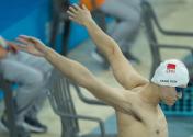 仁川亚运游泳男子200米自预赛 孙杨排名第一朴泰桓第四