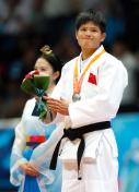 杨俊霞获亚运会女子-63公斤级柔道银牌