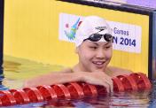亚运会游泳女子100米蝶 陈欣怡轻松夺冠