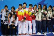 仁川亚运女子4x200米自由泳接力 中国队轻松夺冠
