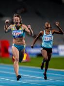 亚运会田径女200米决赛 萨甫索诺娃勇夺金牌