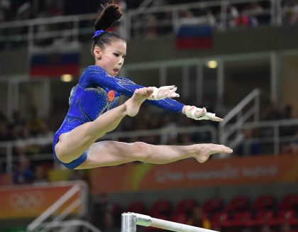 里约奥运会体操女子高低杠 商春松获第五名
