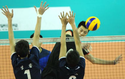 中国男排联赛第十六轮  江苏3比0胜河南