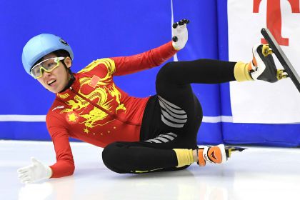 札幌亚冬会短道速滑女子3000米预赛 中国晋级