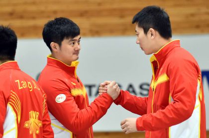 札幌亚冬会男子冰壶决赛 中国夺金