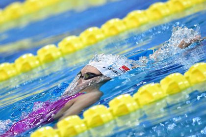 全国游泳冠军赛女200仰 叶诗文半决赛头名晋级