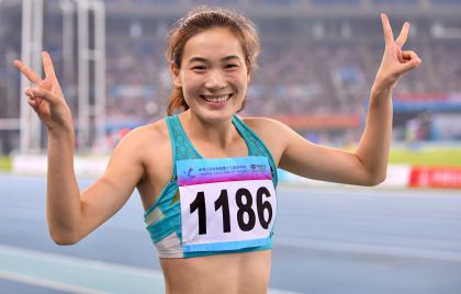 陆敏佳获全运会女子跳远冠军