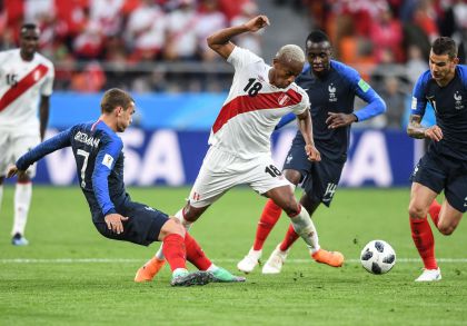 2018世界杯C组第二轮比赛  法国取胜提前出线