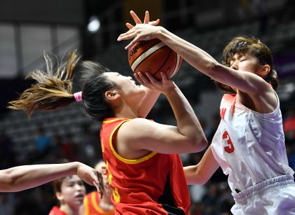 雅加达亚运会女篮小组赛 中国队105比73胜日本队