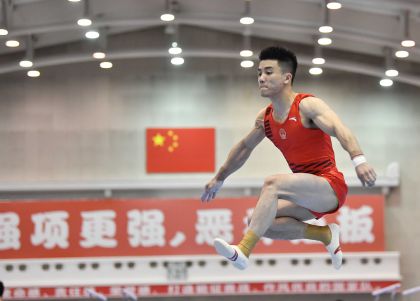 2019斯图加特体操世锦赛在即 中国体操男队在京举行队内测验