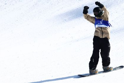 第十四届全国冬季运动会单板滑雪男子大跳台决赛 苏翊鸣夺冠