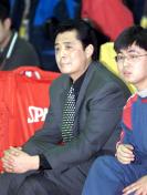 2000-2001希尔顿中国男子篮球甲A联赛决赛第二轮,前卫奥神战胜上海东方