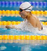 亚运会游泳比赛开战 季丽萍列女子蛙泳50米预赛第一