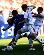 世界杯G组“欧洲德比”  法国0比0踢平瑞士