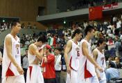 男篮世锦赛D组首轮第三场  中国69比84负于意大利