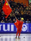 短道速滑女子500米决赛 中国王meng破纪录夺金