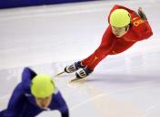 短道速滑女子1000米复赛 中国选手全部晋级