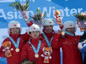 中国队勇夺亚冬会男子冬季两项4x7.5公里接力赛金牌