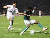 2007年亚洲杯足球赛决赛打响 沙特对阵伊拉克