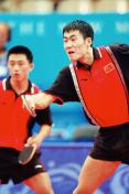 第27届悉尼奥运会乒乓球比赛  阎森/王励勤男双夺冠