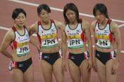 中国田径公开赛女子4X400米 日本队夺冠