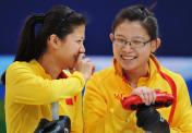 冬奥会女子冰壶循环赛 中国6比5胜美国晋级四强