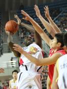 11/12赛季CBA常规赛第十五轮 吉林主场90比80胜八一