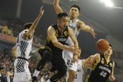 CBA联赛第十七轮比赛  辽宁98比111负于山东