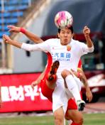 2016赛季中超联赛第六轮 长春亚泰1比3负于上海上港