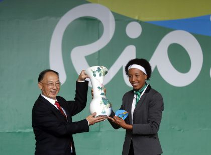 中国体育代表团在里约奥运村举行升旗仪式