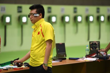 里约奥运会男子10米气手枪预赛 中国选手庞伟位列第一晋级决赛