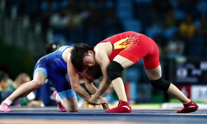 奥运女子摔跤63公斤级徐蕊不敌对手