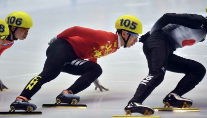 札幌亚冬会短道速滑男子1500米半决赛 中国选手全部晋级