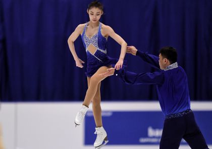 札幌亚冬会花样滑冰双人滑短节目比赛赛况