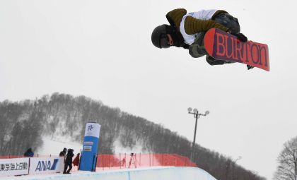 札幌亚冬会单板滑雪女子U型场地比赛  中国选手刘佳宇获得冠军