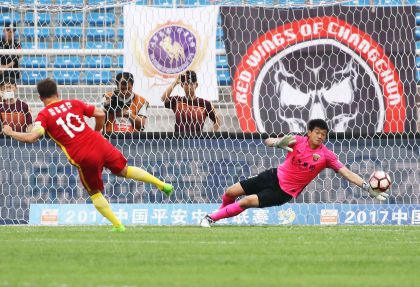 2017赛季中超联赛第16轮 长春亚泰4比2胜上海上港