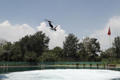 中国体育图片专题——中国自由式滑雪空中技巧队备战平昌冬奥会