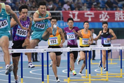冯志强获全运会男子400米栏冠军