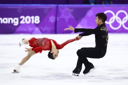 平昌冬奥会花滑双人滑 隋文静/韩聪摘银