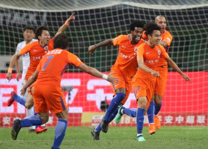 2018赛季中超联赛第11轮 天津泰达1比2负于山东鲁能